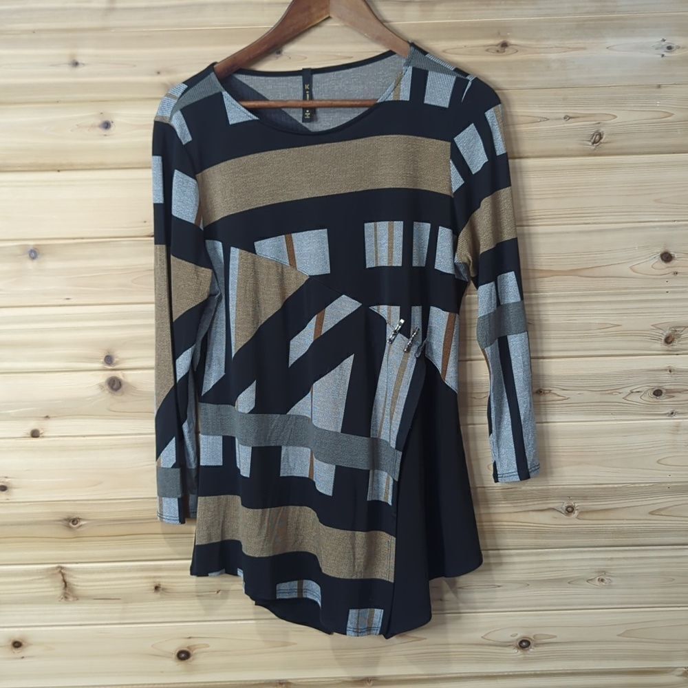 IC Connie K Top Womens Medium Black Tan Stripe Art to Wear Classic Minimalist